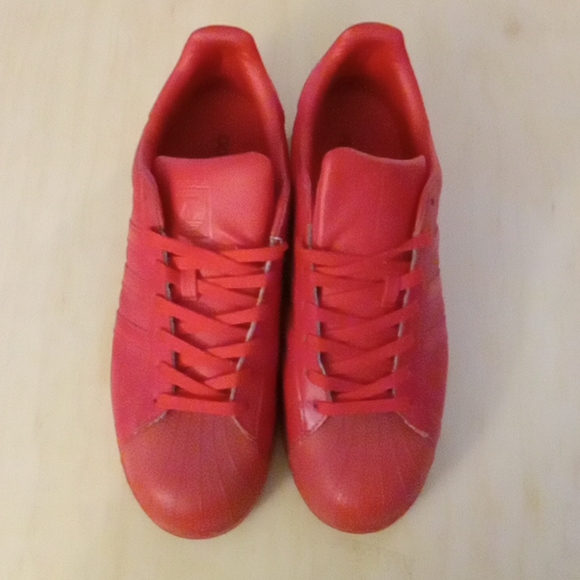All Red Adidas ORIGINAL (Shell-toes) - Picture 3 of 6
